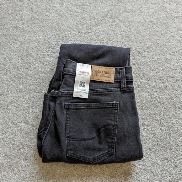 Signature Levi Strauss black jeans - size 6 BNWT - Picture 4 of 4